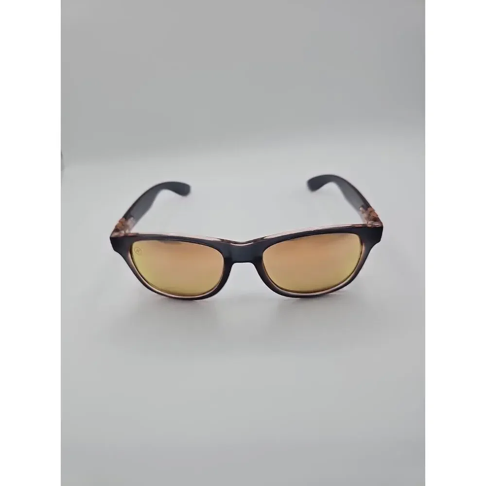 Blenders Eyewear M Class X2 – Polarized Sunglasses – Round Lens, Spring Loaded H